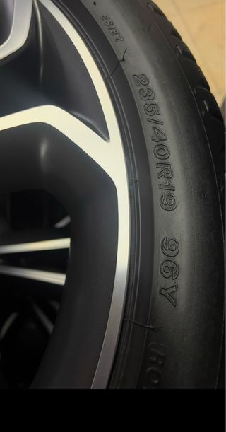 Llantas 235/40R19 96Y Llantas con neumáticos