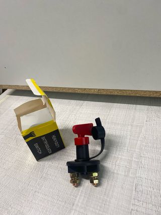 Llave Corta Corriente Bateria Profesional Nuevo