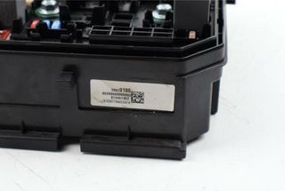 Caja fusibles 39019186 opel astra k 1.4 16v 122550