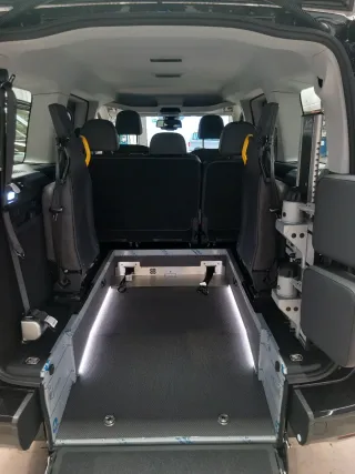 Volkswagen Caddy 2026 PMR Taxi