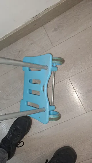 Carro portamochilas azul