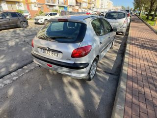 Peugeot 206 2001