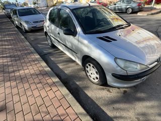 Peugeot 206 2001