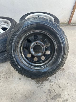 Rueda todoterreno 4x4 205/70 R15