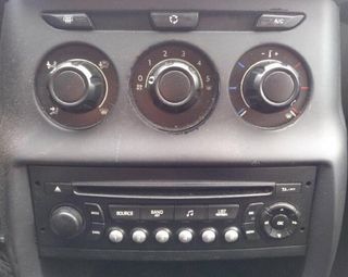 Caja relés / fusibles 9801147680 citroen c3 338772