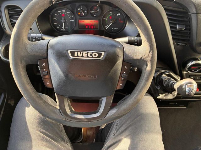 IVECO 35S15 V FRIGORÍFICA 12m3