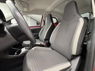 Toyota Aygo 1.0 70 x-play