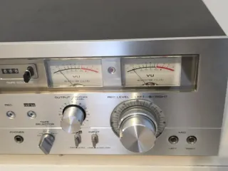 Akai GXC-706DX Cassette Deck - No Enciende