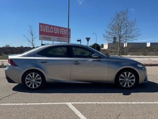 Lexus IS 2015 solo Export fuera de espana