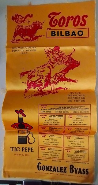 2 Carteles Toros Bilbao 1977/1979 y 5 Pases 1981