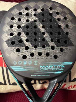 Pala Adidas Marta Ortega Crossit Light