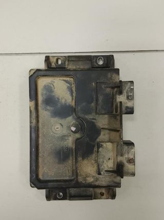 Peugeot 825 r04080034b centralita motor partner -