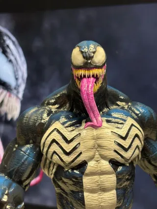 Figura Venom Resina Pintada Mano