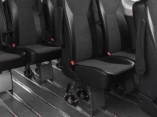 VOLKSWAGEN CRAFTER KOMBI ESPECIAL 2.0 TDI 140CV BM 9 PLAZAS