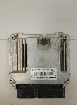 786 0281031379 centralita motor uce opel insignia