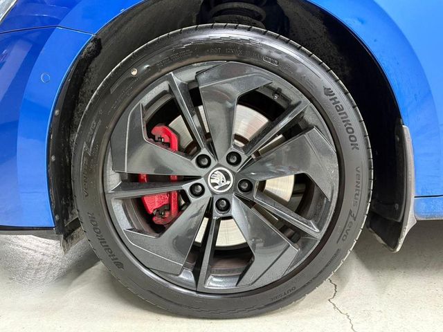 SKODA Octavia Híbrido Enchufable Octavia 1.4TSI PHEV RS DSG