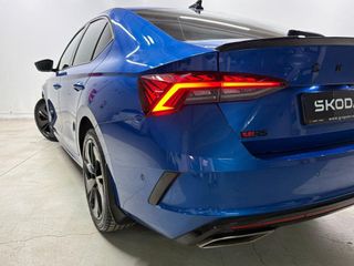 SKODA Octavia Híbrido Enchufable Octavia 1.4TSI PHEV RS DSG