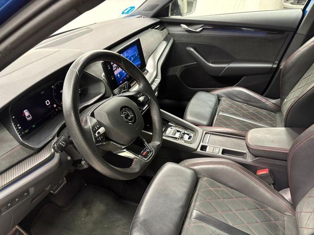 SKODA Octavia Híbrido Enchufable Octavia 1.4TSI PHEV RS DSG