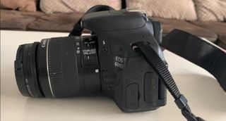 Canon EOS 600D + Objetivo 18-55mm