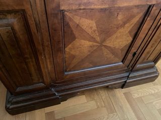 Credenza classica in ottime condizioni  Vendo cosi