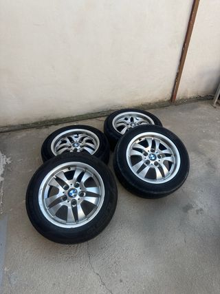 Llantas BMW 16 con cubiertas originales