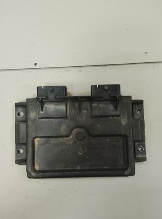 595 r04080034b centralita motor citroen berlingo -