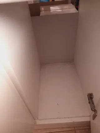 Mueble de baño con lavabo y mármol y  esfijo