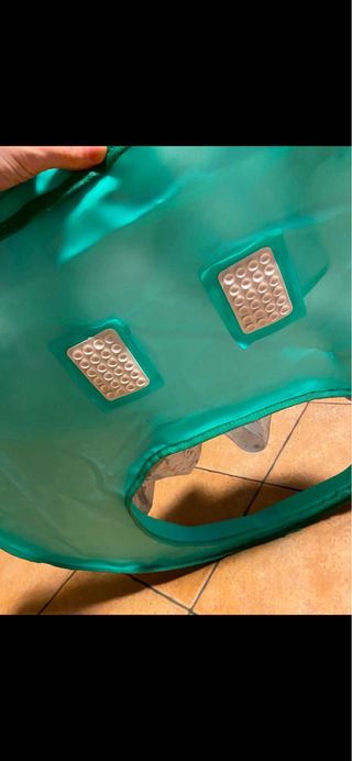 Bandeja y babero para trona