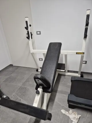 4 Attrezzi Professionali Technogym