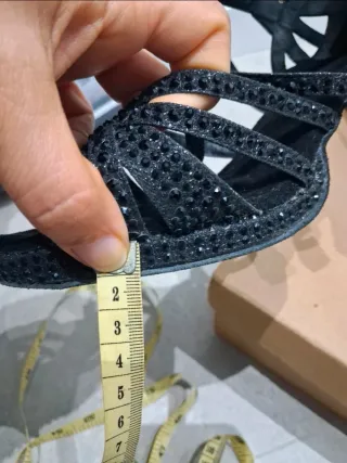 Zapatos de baile latino negros con pedrería