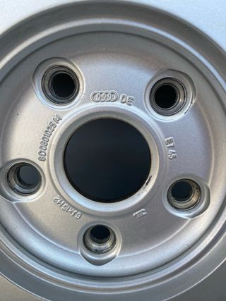 Llanta Audi Original 195/65R15