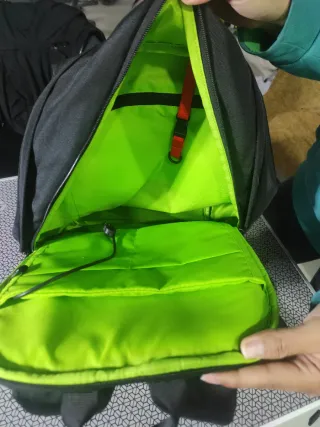 Mochila antirrobo XD Design Bobby Negra