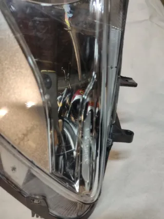 Faro Izquierdo Mercedes Sprinter