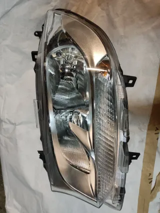 Faro Izquierdo Mercedes Sprinter