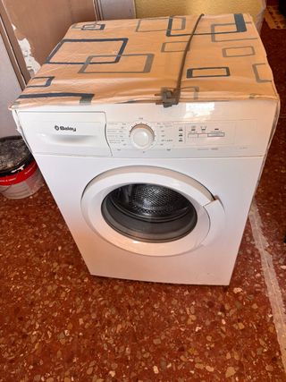 Lavadora Balay 1000 RPM
