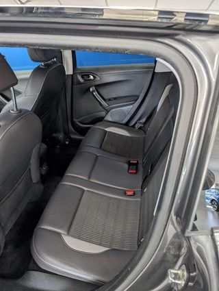 Peugeot 2008 1.6 BlueHDi 120cv S&S Allure