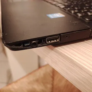 Lenovo B50-80 Notebook i3 4a Gen