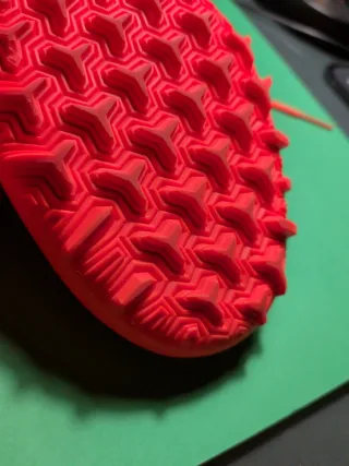 Botas fútbol Nike 44 naranja casi nuevas