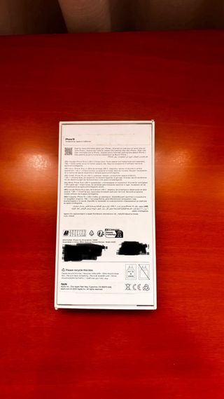 iPhone 16- 100% Batería