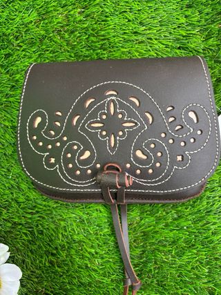 Bolso riñonera flamenco marrón