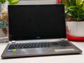 Portatile Acer Aspire V5-572pg