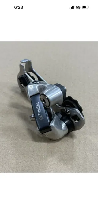 Cambio trasero Shimano Deore XT RD-M735 MTB