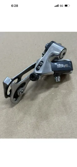 Cambio trasero Shimano Deore XT RD-M735 MTB