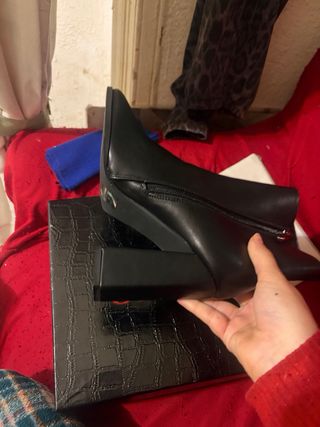 Stivali neri  Con tacco alto