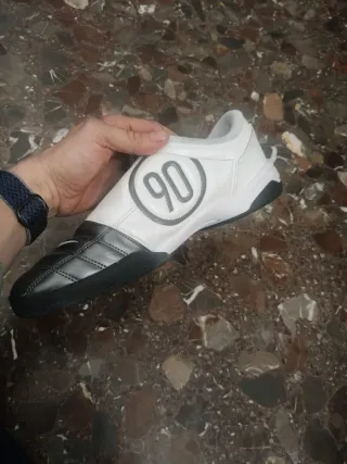 Zapatillas Nike Total 90 Negras y Blancas