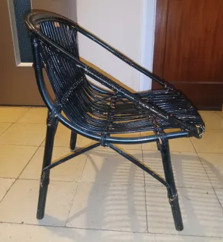 Silla ratán negra