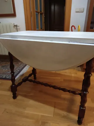 Mesa comedor patas madera torneadas
