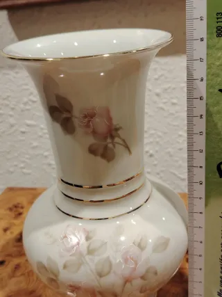 Jarrón antiguo Capeans porcelana flores rosas