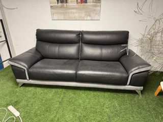 Sofá Ejecutivo Negro y Gris