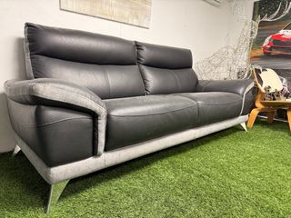 Sofá Ejecutivo Negro y Gris